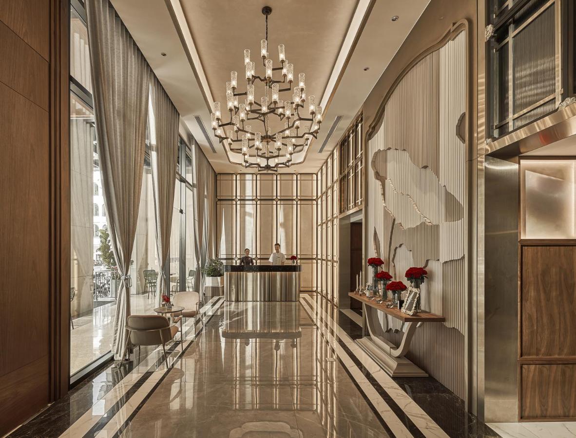 La Siesta Premium Saigon Otel Ho Şi Min Dış mekan fotoğraf The lobby of the hotel